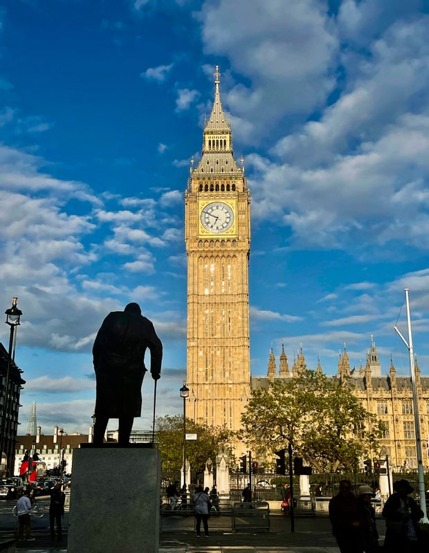 London Private Tour - Parliament Square