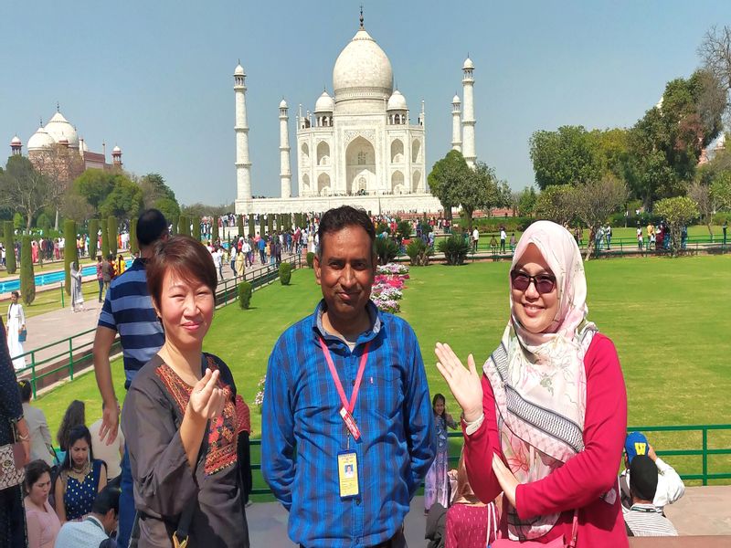 Agra Private Tour - Taj Mahal, Agra India