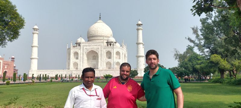 Agra Private Tour - Taj Mahal, Agra India