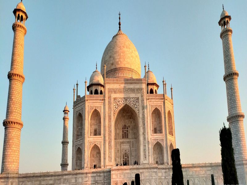 Delhi Private Tour - Taj Mahal. Agra India