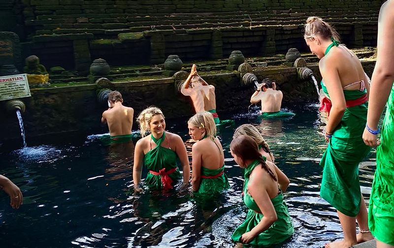 Bali Private Tour - Bathing Pool at Tirta Empul, Tampaksiring