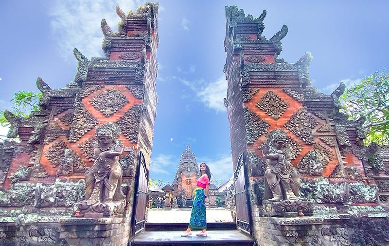 Bali Private Tour - Batuan Main Gate of the Temple