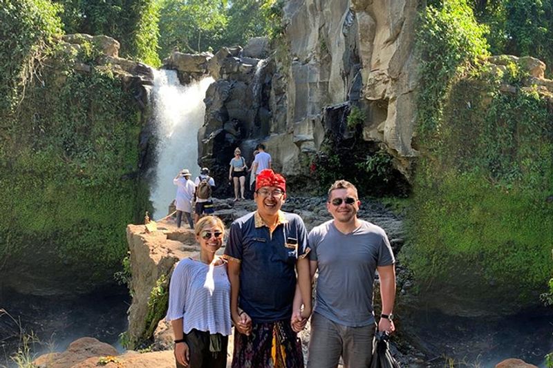 Bali Private Tour - at Tegenungan waterfall