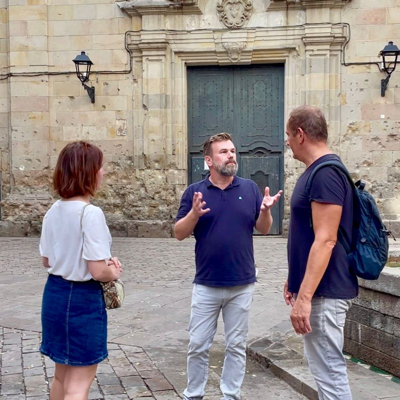 Barcelona Private Tour - Christian is a passionate storyteller.