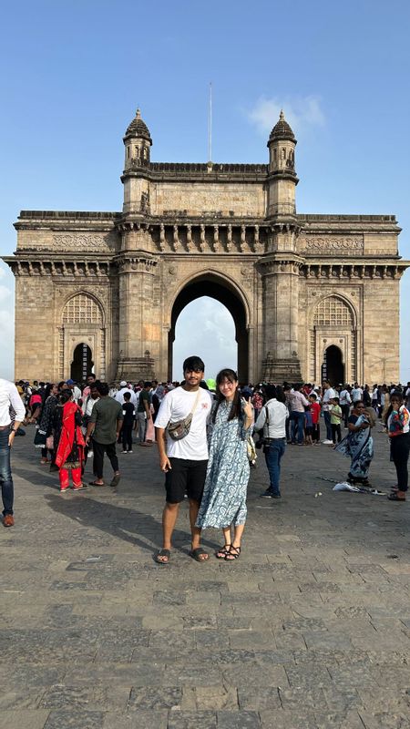 Mumbai Private Tour - One with my south korean Client exploring gateway of india