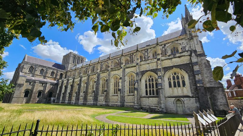 Southampton Private Tour - Winchester Cathedral.