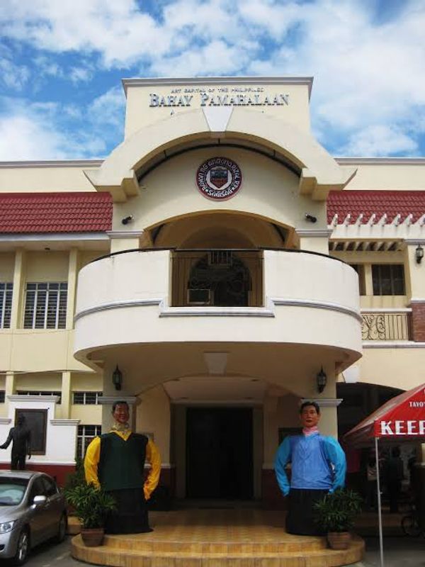 Manila Private Tour - The Angono Municipal Hall