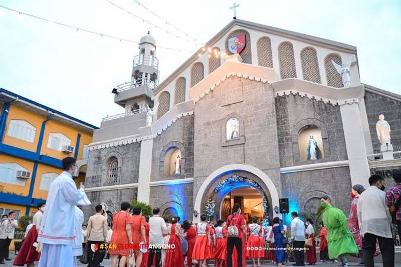 Manila Private Tour - The Diocesan Shrine of St Clement