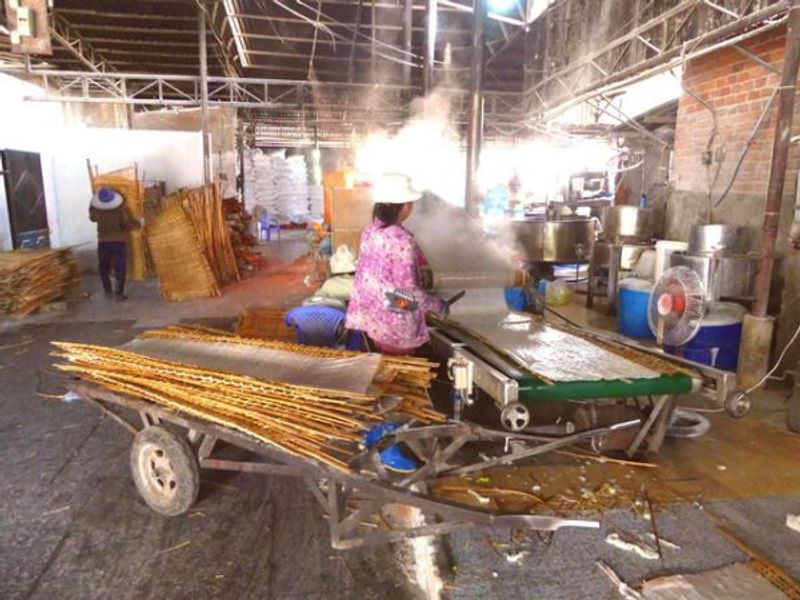 Nha Trang Private Tour - Producing rice vermicelli (Bánh Phở)