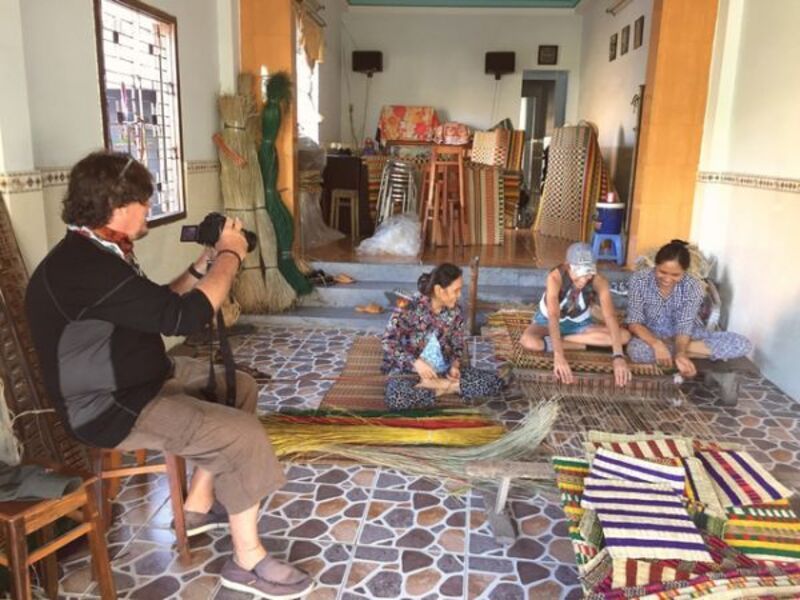 Nha Trang Private Tour - Weaving mat.