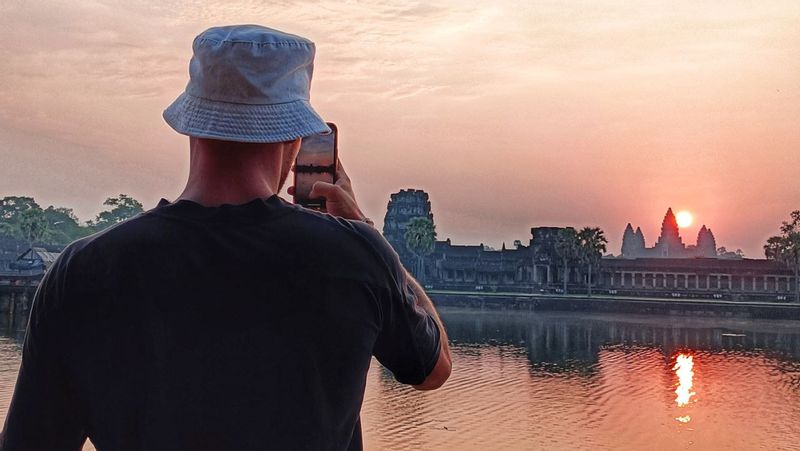 Siem Reap Private Tour - Angkor Wat sunrise