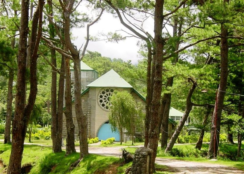 Manila Private Tour - The church of Sagada