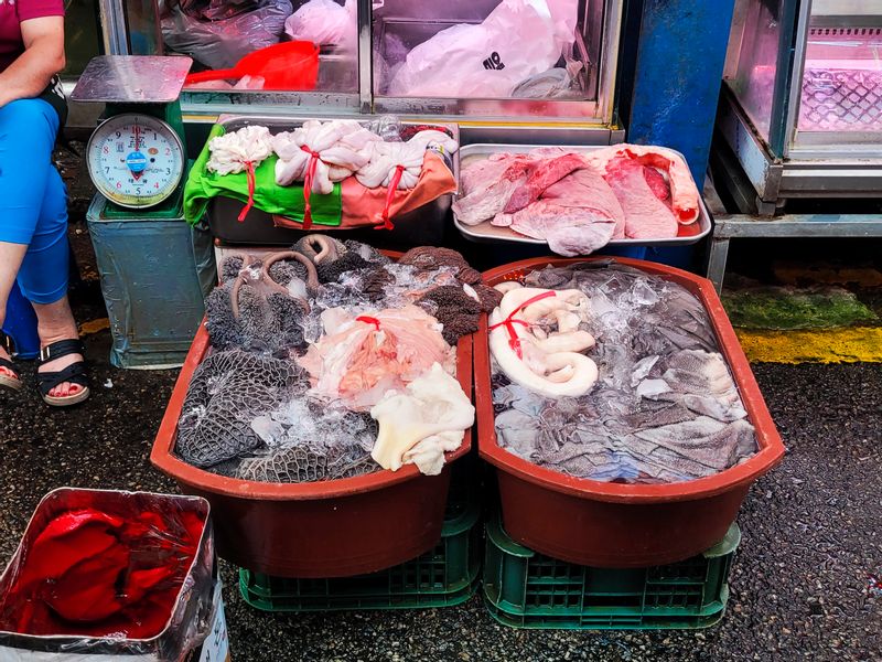 Seoul Private Tour - Majang Meat Market