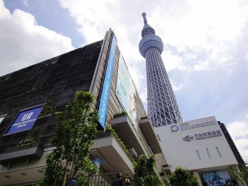 Tokyo Private Tour - Tokyo Sky Tree is 634 meter high tower. You can do shopping in Soramachi just under the Sky Tree.