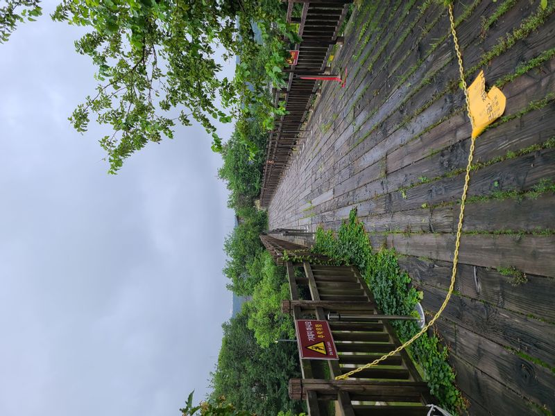 Seoul Private Tour - The Freedom Bridge Where South Korean and UN Forces' Prisoners of War Were Repatriated to Freedom at the End of the Korean War