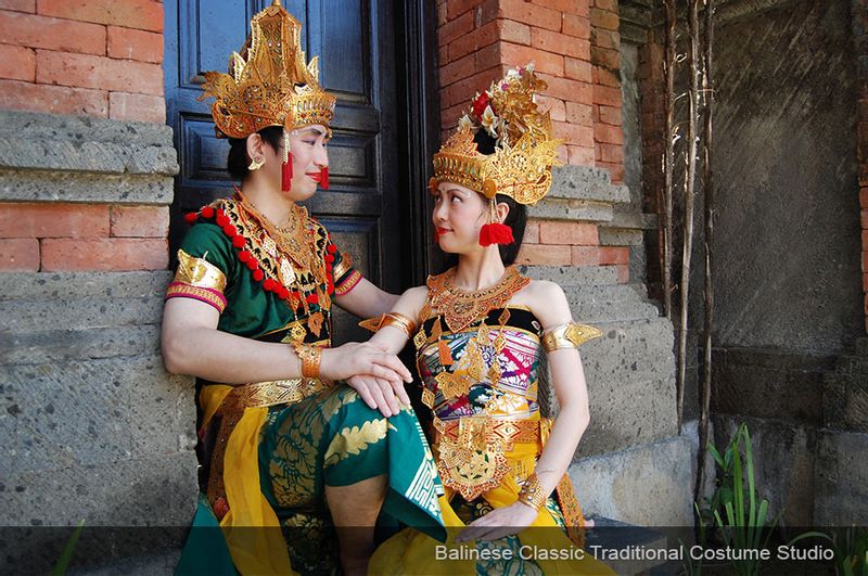 Bali Private Tour - Traditional Balinese Dresses Photo Session