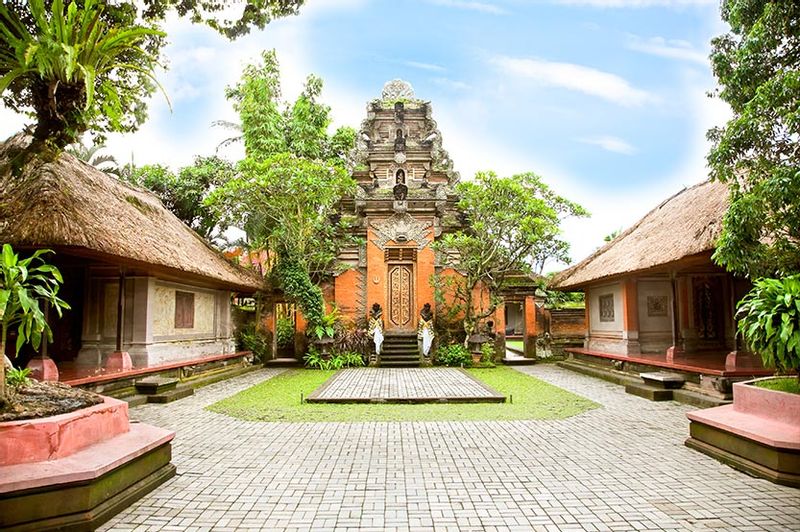 Bali Private Tour - Ubud Palace