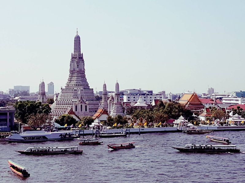 Bangkok Private Tour - Wat Arun (The Temple of Dawn)