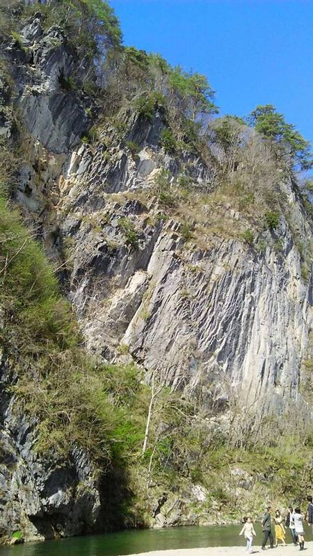 Chiba Private Tour - Both sides in Geibikei Gorge are the cliffs more than 100m high