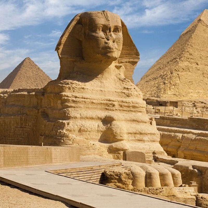 Giza Private Tour - null