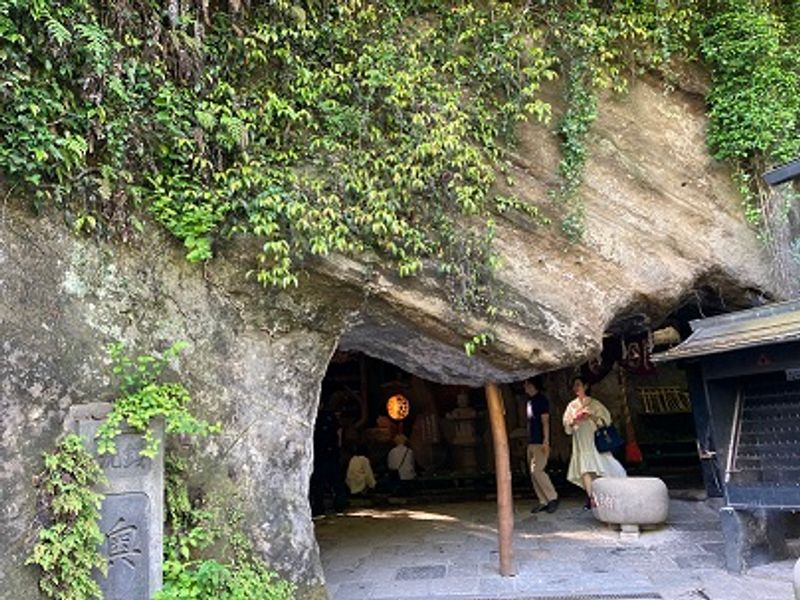 Kamakura Private Tour - Zeniarai Benten (Money -washing ceremony)