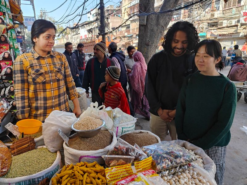 Delhi Private Tour - Spice Market of Old Delhi