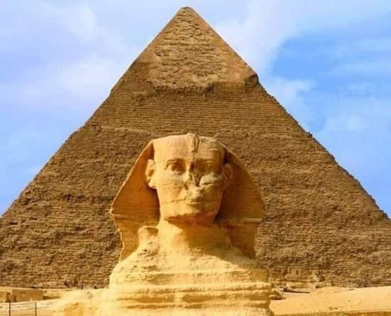 Giza Private Tour - null