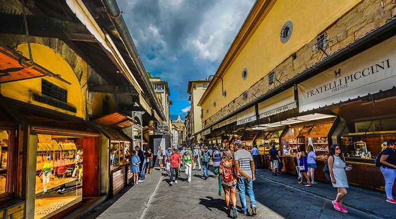 Rome Private Tour - Ponte Vecchio, the old bridge