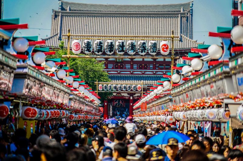 Tokyo Private Tour - Asakusa Nakamise street