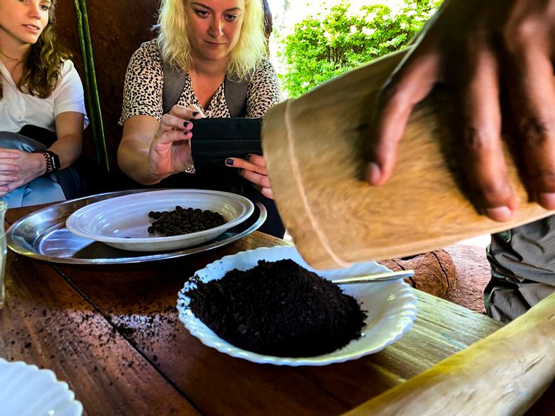 Mbale Private Tour - Ground coffee 