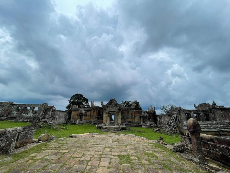 Siem Reap Private Tour - Preah Vihear temple