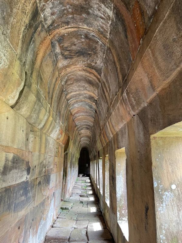 Siem Reap Private Tour - incredible gallery of Preah Vihear temple