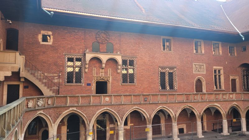 Krakow Private Tour - Courtyard of Collegium Maius
