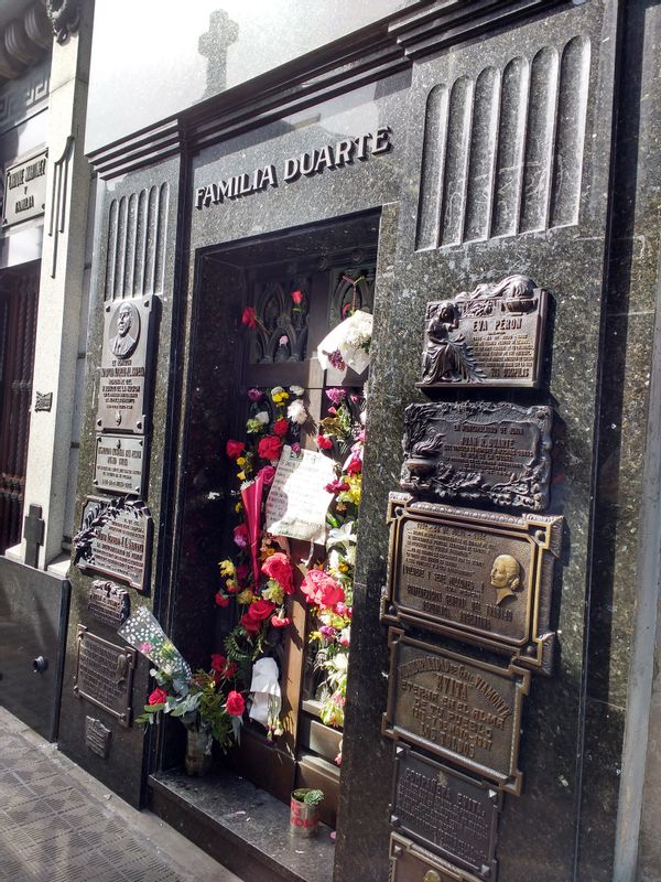 Buenos Aires Private Tour - Evita´s Mausoleum