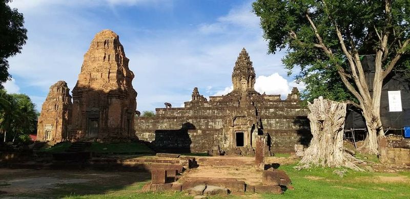 Siem Reap Private Tour - Bakong Temple