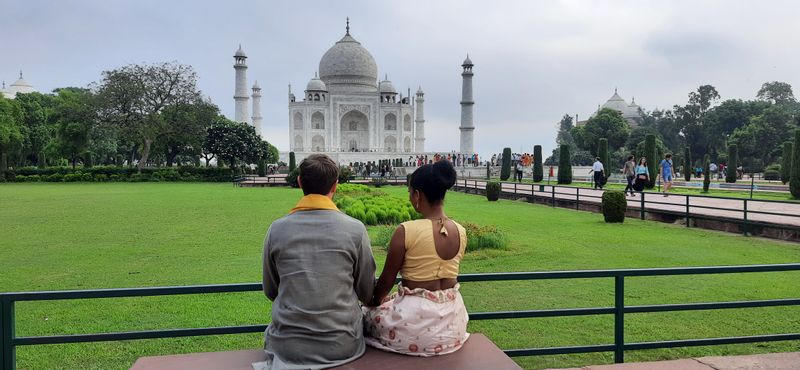 Delhi Private Tour - The Taj Mahal: Timeless symbol of love and architectural masterpiece.