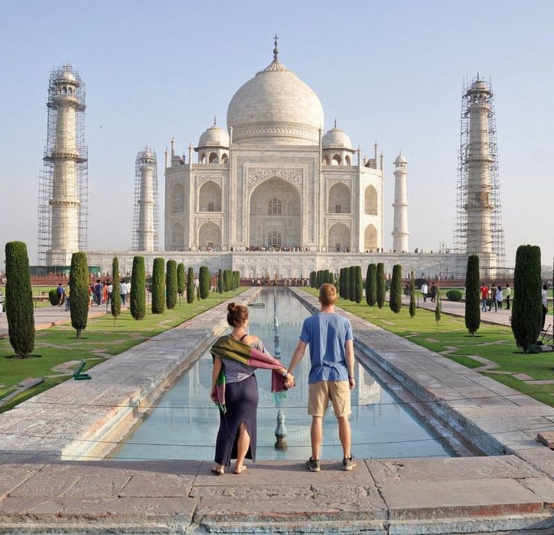 Delhi Private Tour - Random click in front of Taj Mahal