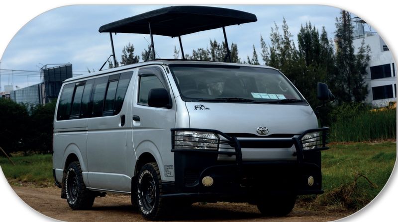 Nairobi Private Tour - Safari van