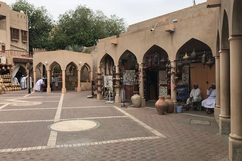 Muscat Private Tour - Nizwa Souq 