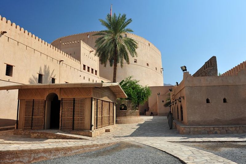 Muscat Private Tour - Nizwa Souq 