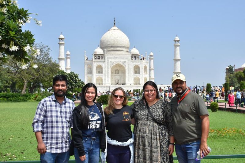 Delhi Private Tour - null