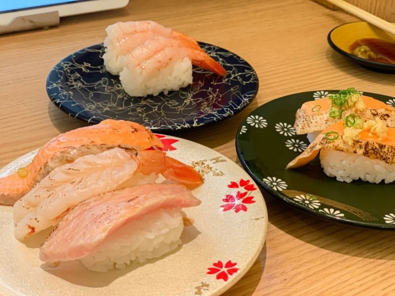 Tokyo Private Tour - Conveyor belt sushi