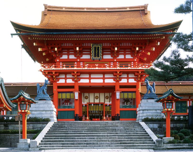 Tokyo Private Tour - 2. Golden: Romon Gate of Fushimi-inari Shrine (National Treasure)