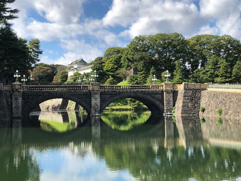 Tokyo Private Tour - The Double Bridge of Imperial Palace
The Double Bridge forms the main entrance leading to the Implerial Palace. It has long been regarded as a symbol of the Imperial Palace.