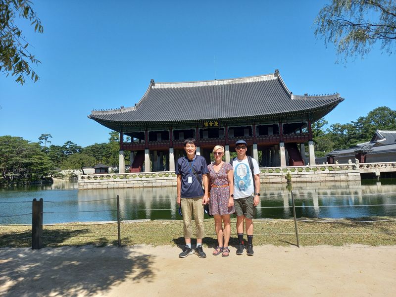 Seoul Private Tour - Gyeongbokgung Palace - Gyeonghoeru