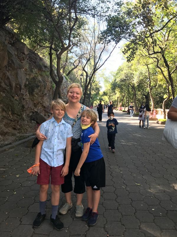 Mexico City Private Tour - Happy Family In Mexico City.