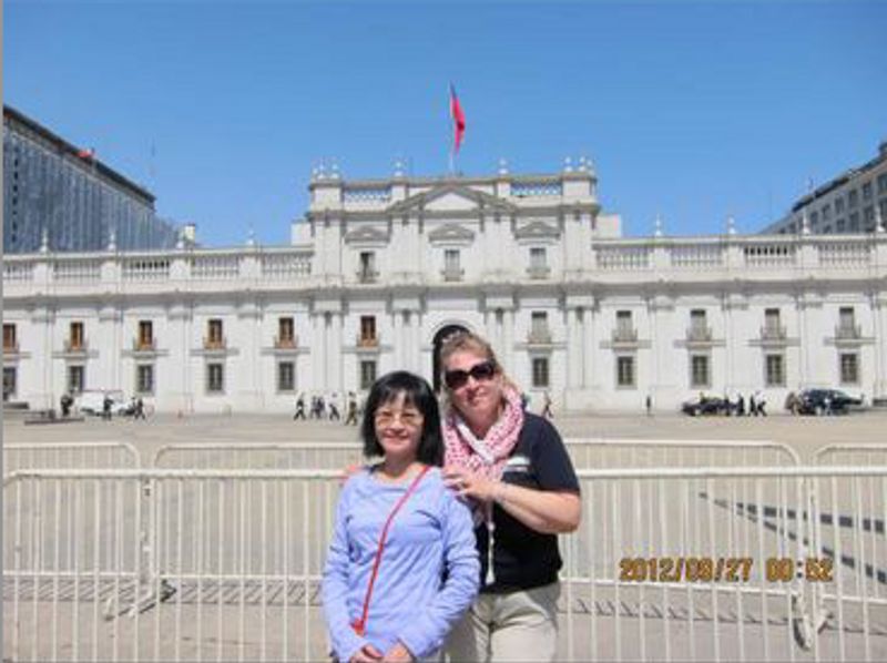 Santiago Private Tour - Government Palace La Moneda