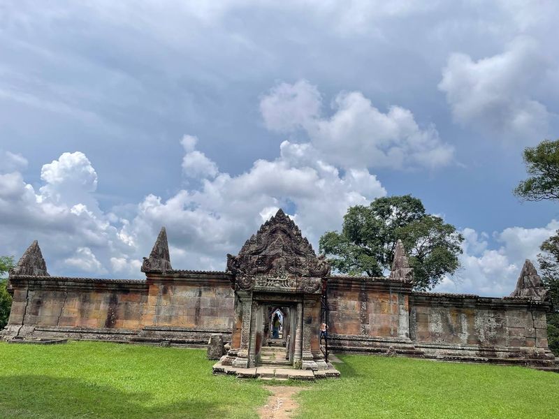 Siem Reap Private Tour - Nice gopura of Preah Vihear temple