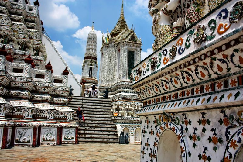 Bangkok Private Tour - The Temple of Dawn (Wat Arun)