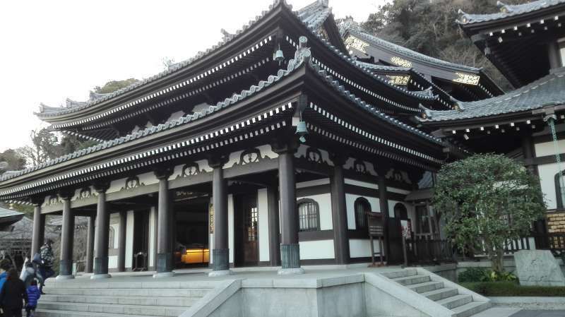 Kanagawa Private Tour - Le temple bouddhiste typique de la branche Jôdo-shû qui représente la croyance populaire.